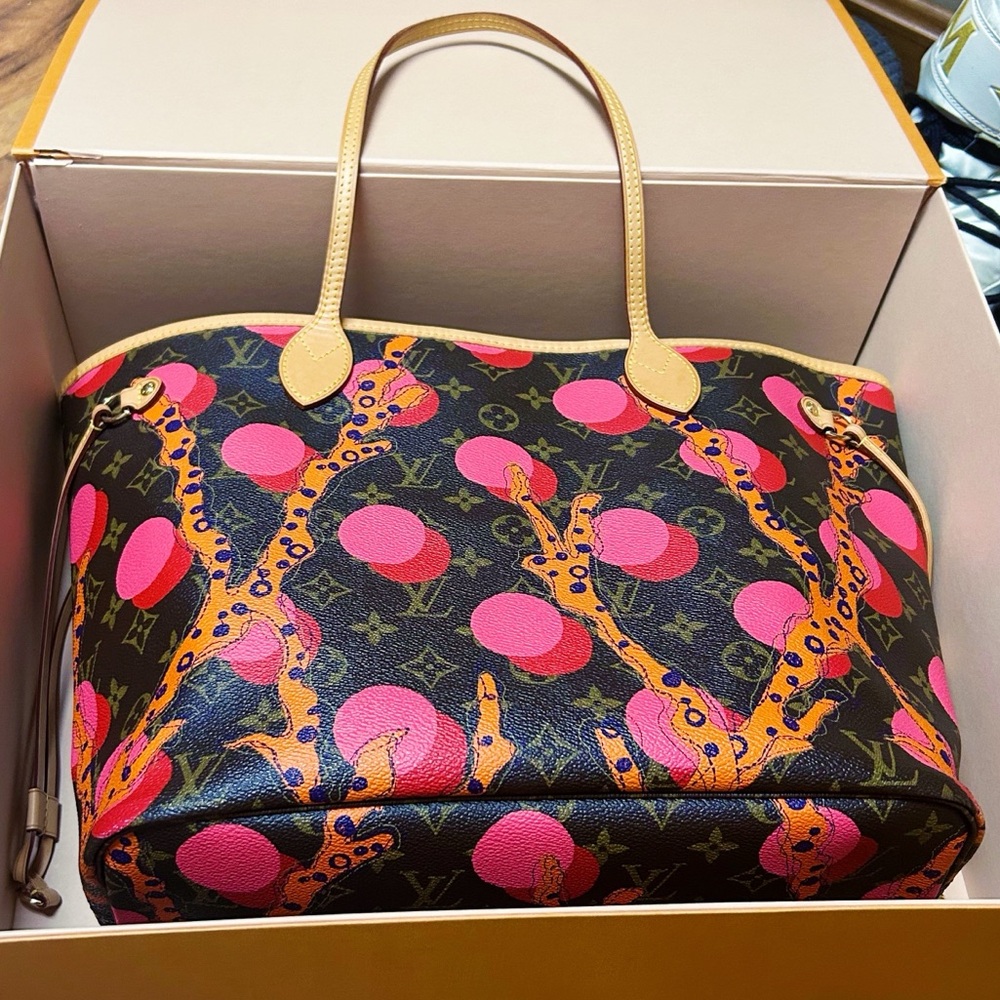 TRADED ✖️ - Picture 2 of 13